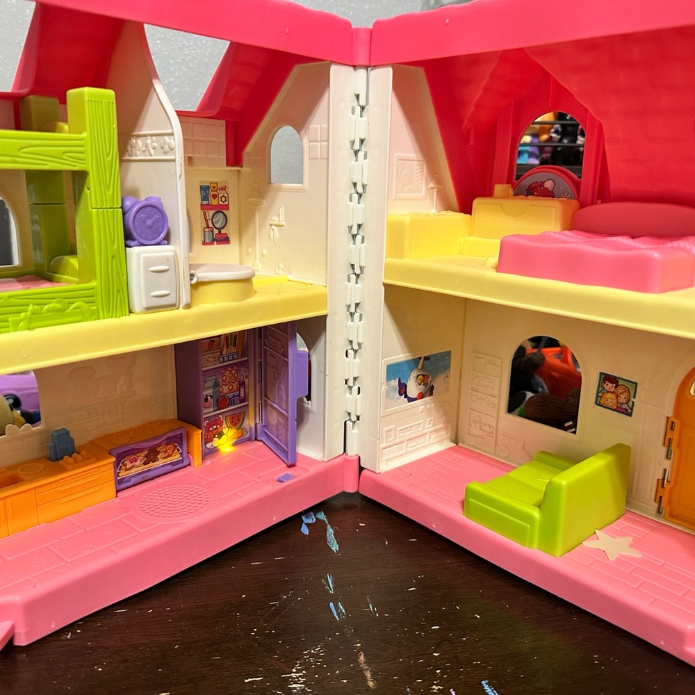Little people house - Picture 2 of 2